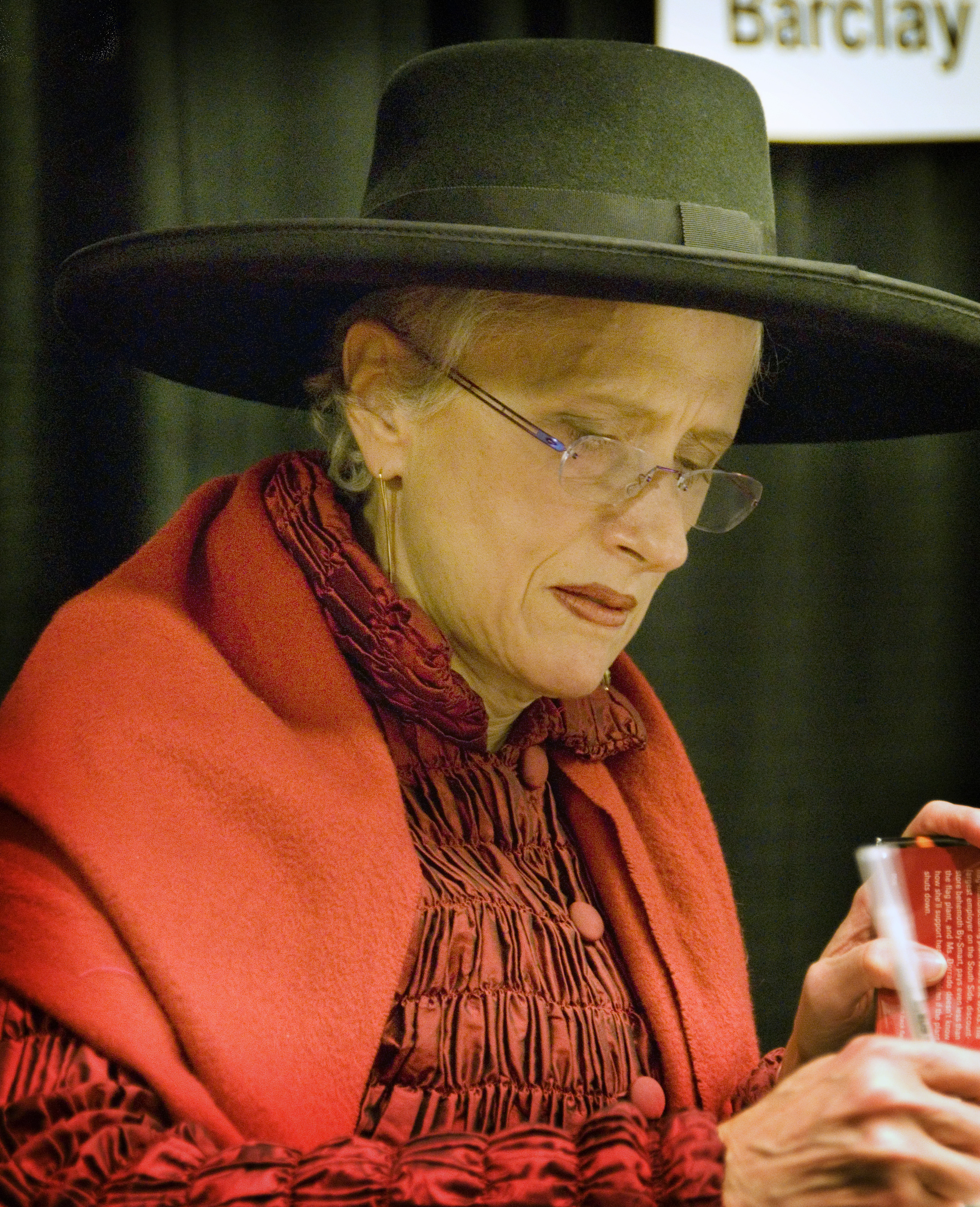 sara paretsky - author and founder of sisters in crime