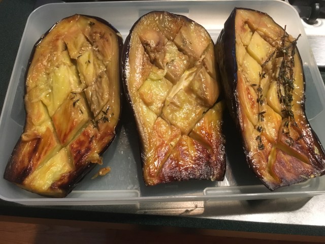 Rachell's simple roasted eggplant with thyme